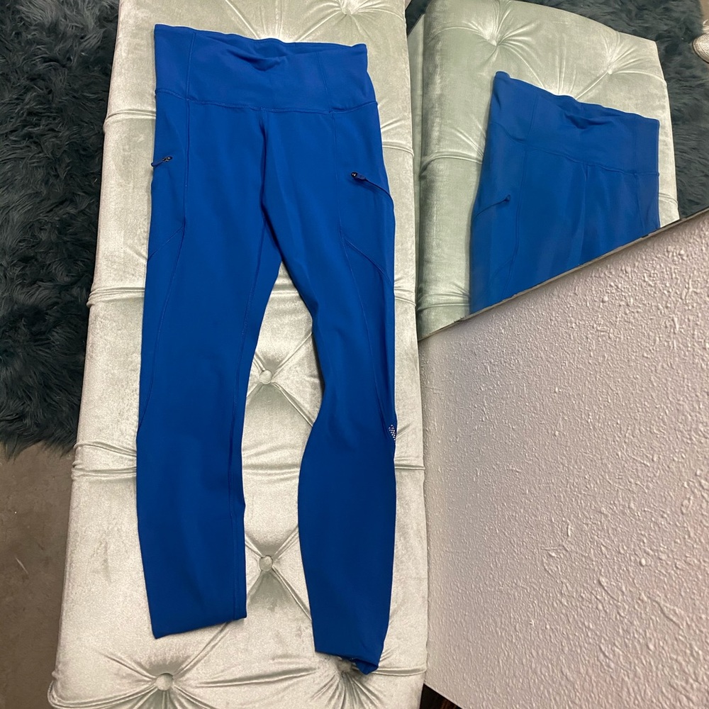 Lululemon leggings!